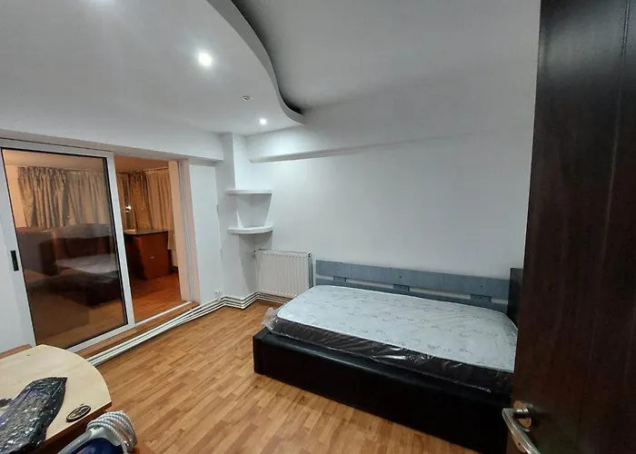 アパート Cazare Apartament Craiova *